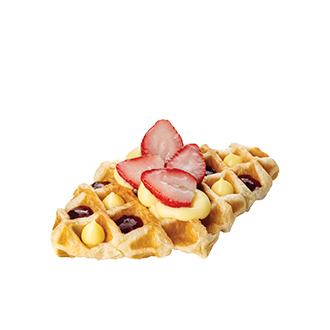 설향딸기슈크림크로플 (Strawberry Choux Cream Croffle)